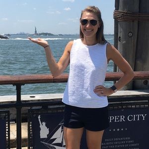 Meet your Posher, Brooke